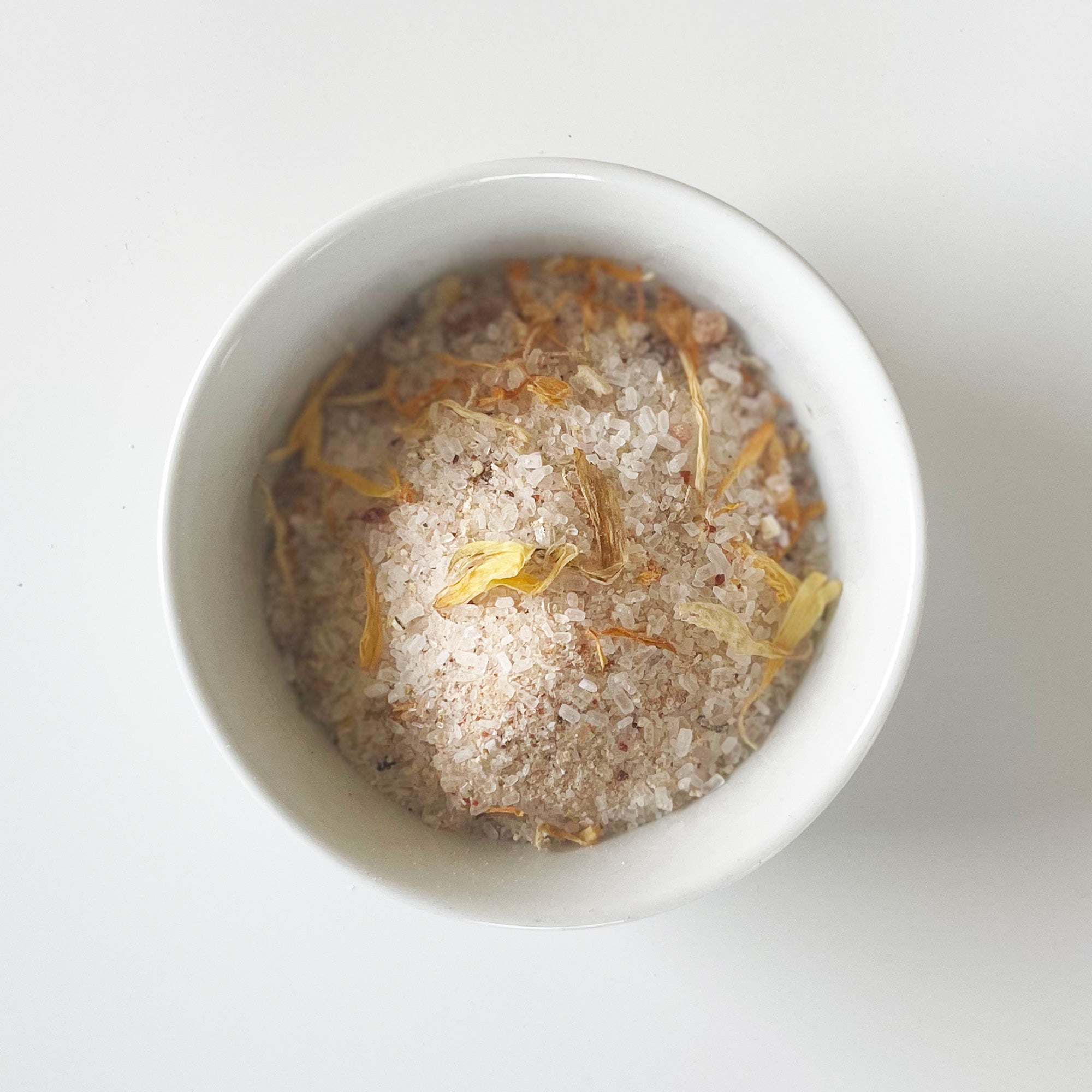 Soothe: Rosehip, Oat + Calendula Bath Soaking Salts